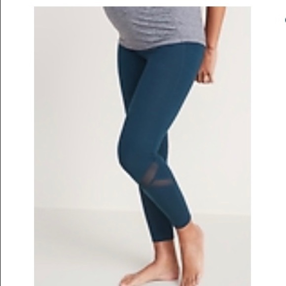 Old Navy Pants - Maternity yoga pants